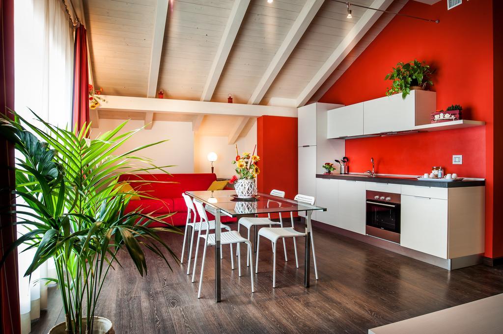 Arc En Ciel Appartments Cocconato エクステリア 写真